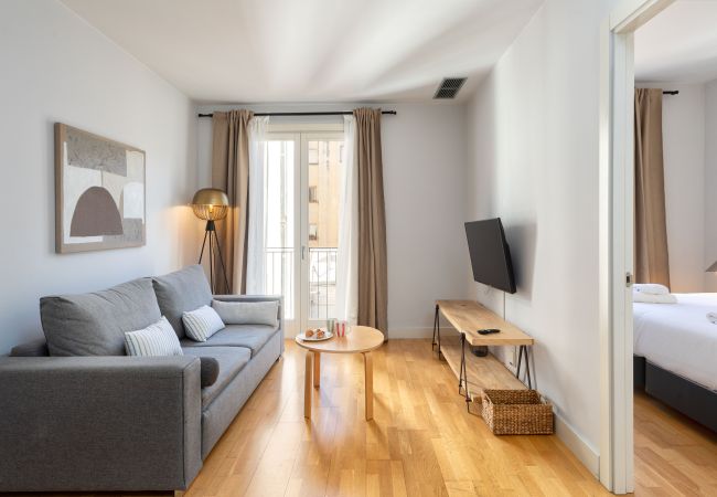 Апартаменты на Gerona / Girona - nord 2b