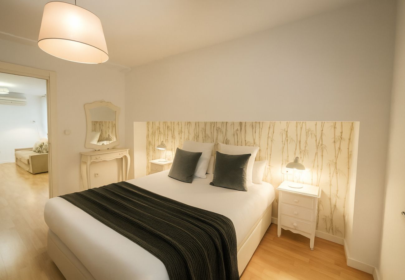 Апартаменты на Валенсия город / Valencia - The Jardines del Turia apartment by Florit Flats