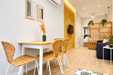 Апартаменты на Валенсия город / Valencia - Beach Apartment IV | 1 HAB | 4 Viajeros | AC & WIFI
