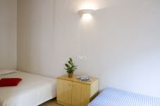 Апартаменты на Барселона / Barcelona - GOTHIC - Balcony & shared terrace apartment