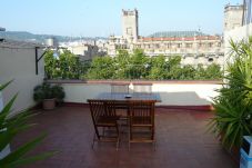 Апартаменты на Барселона / Barcelona - GOTHIC - Shared terrace apartment