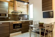 Lägenhet i Barcelona - Charm and comfortable apartment in Barcelona