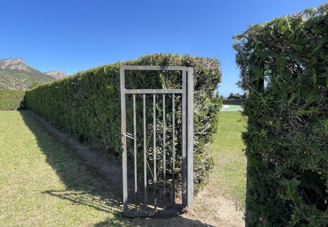 Stuga i Estartit - BELL RACO B25 Stuga i Estartit - BELL RACO B25