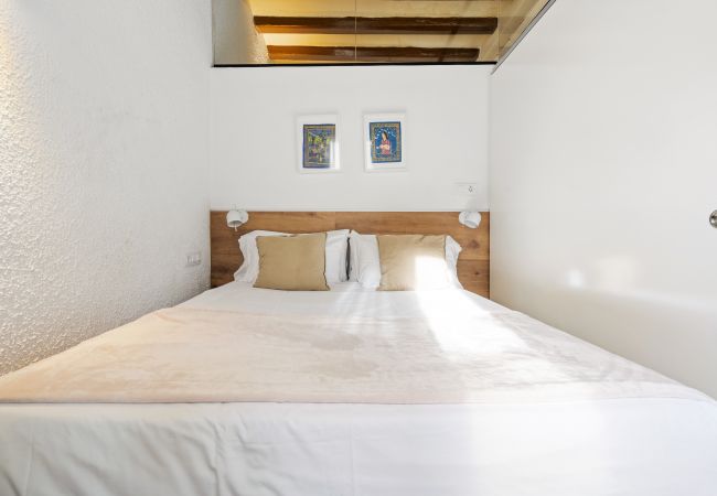 Lägenhet i Barcelona - Flateli Borrell Lägenhet i Barcelona - Flateli Borrell
