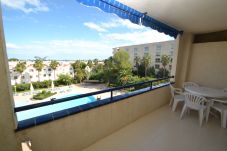 Lägenhet i La Pineda - Punta Prima 2: Terraza vista piscinas-Cerca playa y centro La Pineda-Climatizado-Complejo hotelero