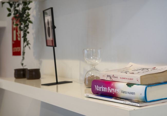 Lägenhet i Madrid - Modern Madrid Downtown Puerta Del Sol M (PRE4B) Lägenhet i Madrid - Modern Madrid Downtown Puerta Del Sol M (PRE4B)