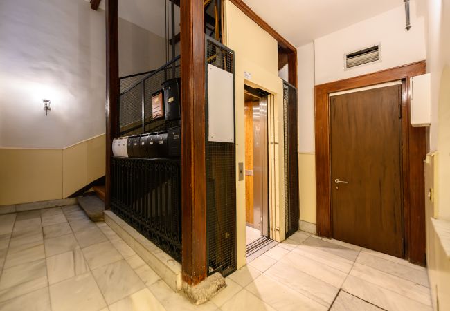Studio i Madrid - MADRID Downtown Puerta del Sol - Teatros Gran Via- Atocha Station Cozy Estudio 2 Pax Studio i Madrid - MADRID Downtown Puerta del Sol - Teatros Gran Via- Atocha Station Cozy Estudio 2 Pax