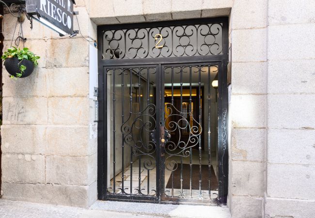 Studio i Madrid - MADRID Downtown Puerta del Sol - Teatros Gran Via- Atocha Station Cozy Estudio 2 Pax Studio i Madrid - MADRID Downtown Puerta del Sol - Teatros Gran Via- Atocha Station Cozy Estudio 2 Pax