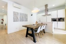 Lägenhet i Madrid - Apartment Madrid Downtown Puerta del Sol M (PRE3C)