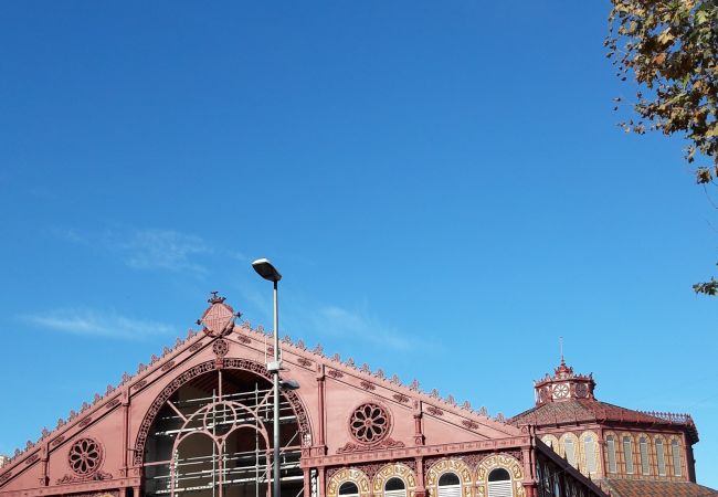 Lägenhet i Barcelona - SANT ANTONI, piso bonito, tranquilo y muy bien situado en Barcelona centro. Lägenhet i Barcelona - SANT ANTONI, piso bonito, tranquilo y muy bien situado en Barcelona centro.