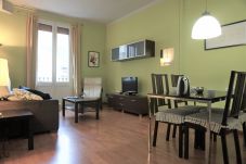 Lägenhet i Barcelona - PLAZA ESPAÑA & MONTJUÏC, piso en alquiler por días muy bonito, tranquilo, agradable en Barcelona centro