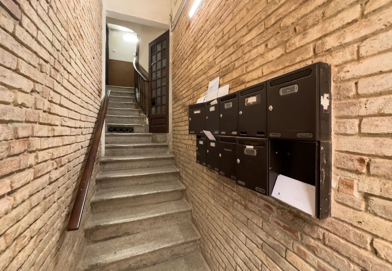 Lägenhet i Barcelona - GRACIA SANT AGUSTÍ piso de 3 dormitorios en alquiler por días en Barcelona centro, Gracia Lägenhet i Barcelona - GRACIA SANT AGUSTÍ piso de 3 dormitorios en alquiler por días en Barcelona centro, Gracia