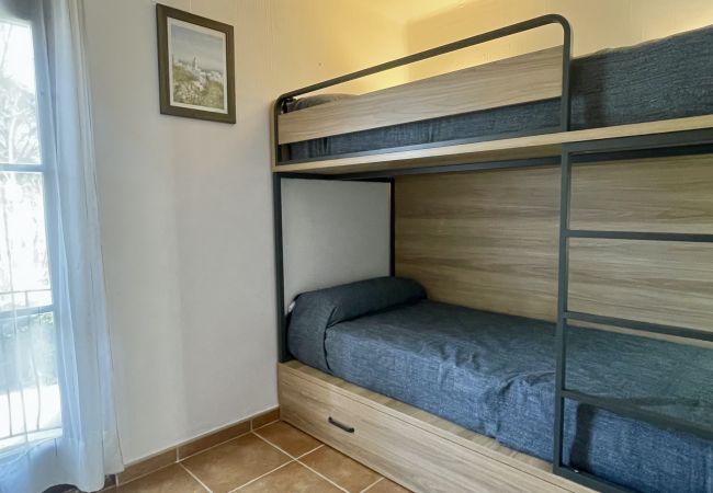 Stuga i Pals - PIVERD DEL GOLF 58 Stuga i Pals - PIVERD DEL GOLF 58