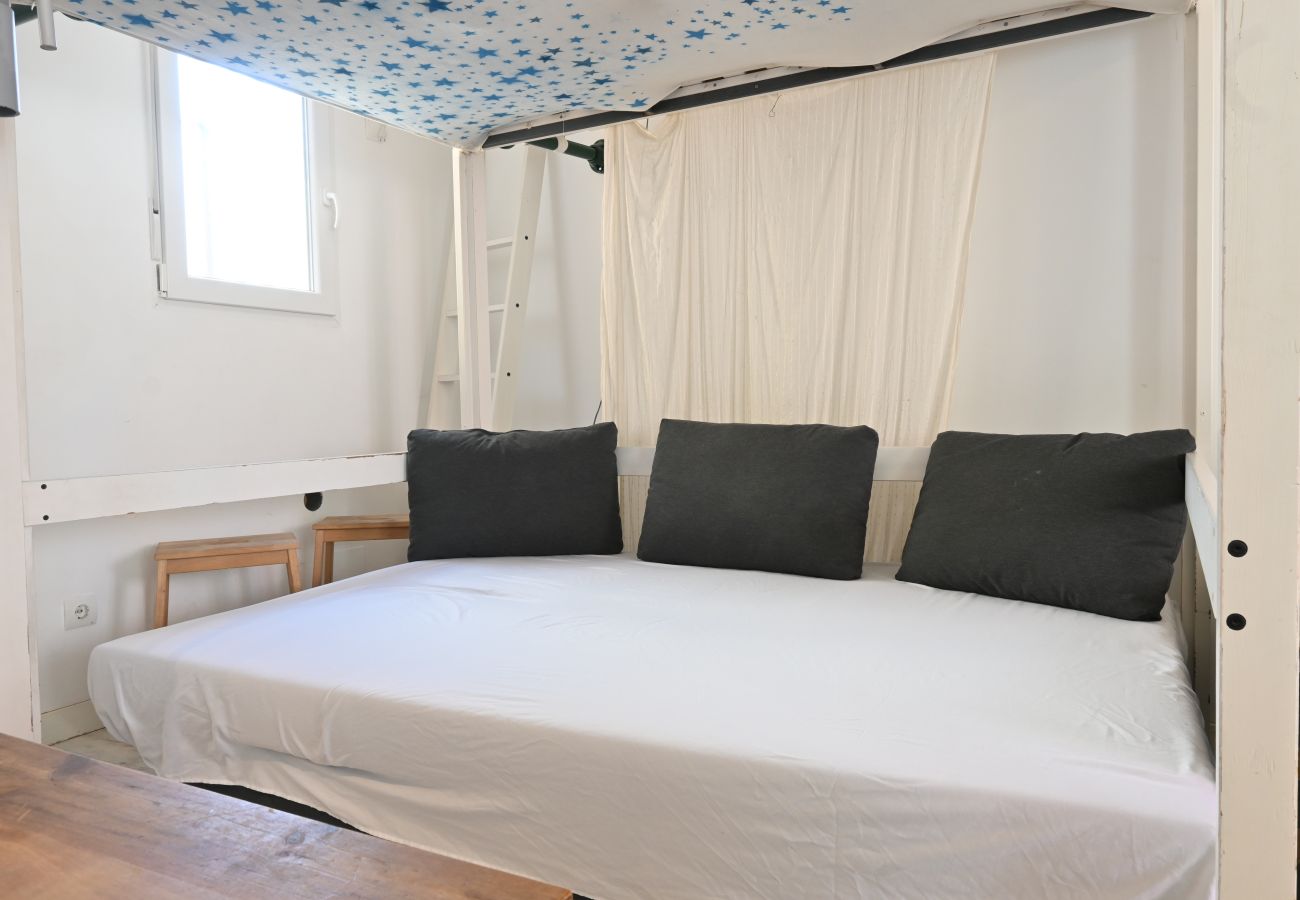 Studio i Madrid - CITY CENTER- ATOCHA ST.  Studio. 4 PAX Studio i Madrid - CITY CENTER- ATOCHA ST.  Studio. 4 PAX