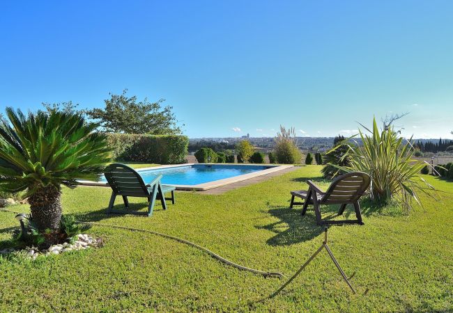 Sommarhus i Muro - Sant Vicenç 022 tradicional finca con piscina privada,  espacioso jardín y WiFi Sommarhus i Muro - Sant Vicenç 022 tradicional finca con piscina privada,  espacioso jardín y WiFi