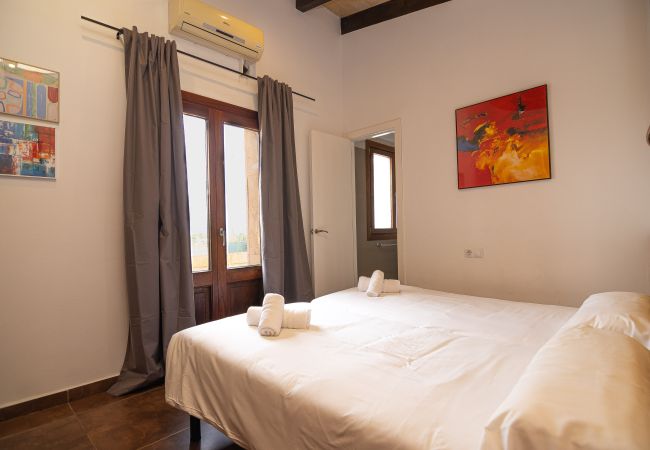 Villa i Santa Margalida - Villa Vernissa -  Finca con gran piscina muy cerca de Can Picafort y de las mejores playas de la isla Villa i Santa Margalida - Villa Vernissa -  Finca con gran piscina muy cerca de Can Picafort y de las mejores playas de la isla