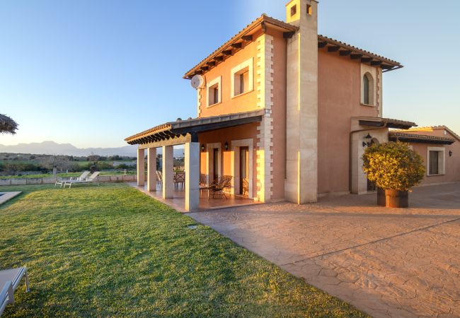 Villa i Santa Margalida - Villa Vernissa -  Finca con gran piscina muy cerca de Can Picafort y de las mejores playas de la isla Villa i Santa Margalida - Villa Vernissa -  Finca con gran piscina muy cerca de Can Picafort y de las mejores playas de la isla