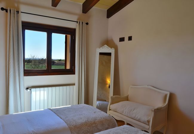 Sommarhus i Buger - Son Costa 065 maravillosa finca con piscina privada, zona infantil, aire acondicionado y barbacoa Sommarhus i Buger - Son Costa 065 maravillosa finca con piscina privada, zona infantil, aire acondicionado y barbacoa