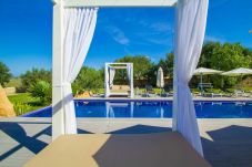 Sommarhus i Manacor - Hort de Conies Romani lujosa villa con piscina privada, jardín, barbacoa y aire acondicionado
