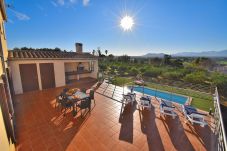 Sommarhus i Muro - Els Tarongers 081 fantástica finca con piscina privada, aire acondicionado, terraza y barbacoa