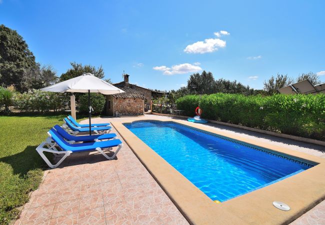 Sommarhus i Buger - Sa Figuera Blanca 115 acogedora finca con piscina privada, jardín, terraza, barbacoa y WiFi Sommarhus i Buger - Sa Figuera Blanca 115 acogedora finca con piscina privada, jardín, terraza, barbacoa y WiFi
