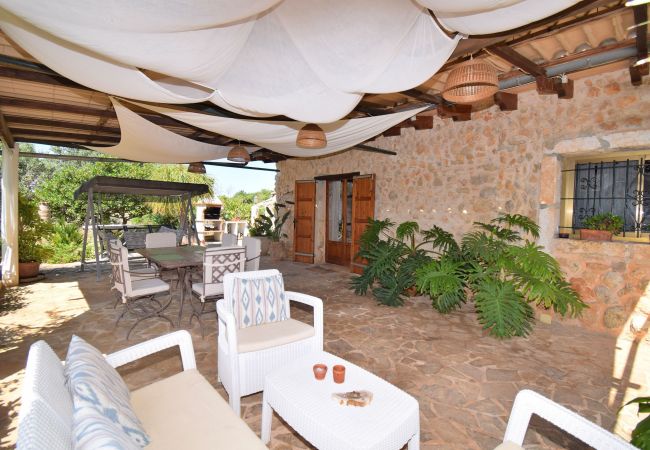Sommarhus i Buger - Sa Figuera Blanca 115 acogedora finca con piscina privada, jardín, terraza, barbacoa y WiFi Sommarhus i Buger - Sa Figuera Blanca 115 acogedora finca con piscina privada, jardín, terraza, barbacoa y WiFi