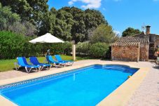 Sommarhus i Buger - Sa Figuera Blanca 115 acogedora finca con piscina privada, jardín, terraza, barbacoa y WiFi