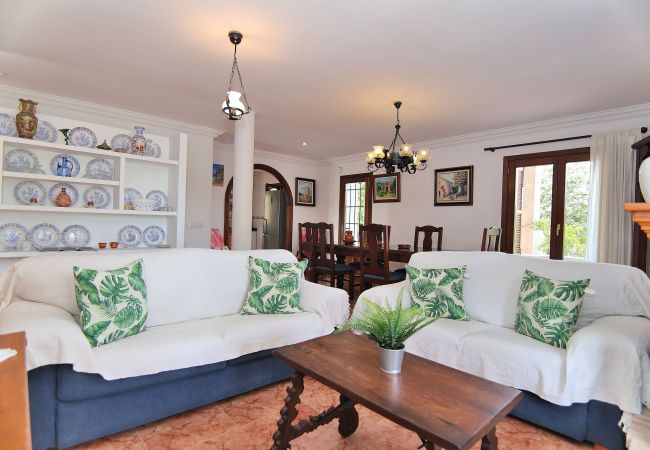 Sommarhus i Buger - Son Tresco 126 fantástica finca ideal para grupos, con jardín, terraza, ping pong y WiFi Sommarhus i Buger - Son Tresco 126 fantástica finca ideal para grupos, con jardín, terraza, ping pong y WiFi