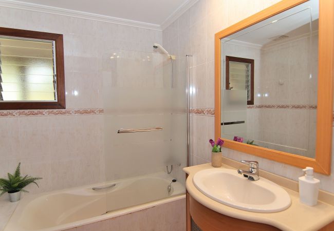 Sommarhus i Buger - Son Tresco 126 fantástica finca ideal para grupos, con jardín, terraza, ping pong y WiFi Sommarhus i Buger - Son Tresco 126 fantástica finca ideal para grupos, con jardín, terraza, ping pong y WiFi