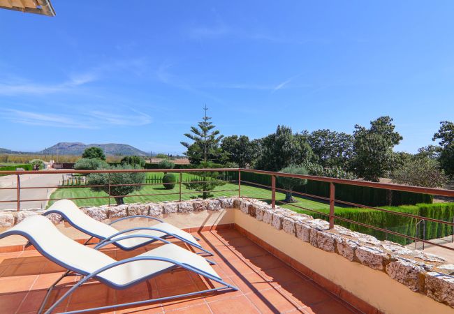 Sommarhus i Sa Pobla - Rey del Campo 140 lujosa villa con piscina privada, aire acondicionado, jardín y zona barbacoa Sommarhus i Sa Pobla - Rey del Campo 140 lujosa villa con piscina privada, aire acondicionado, jardín y zona barbacoa