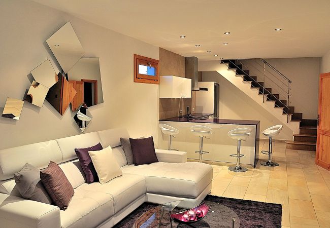 Sommarhus i Muro - Vinagrella 158 magnífica finca con piscina privada, gran jardín, aire acondicionado y barbacoa Sommarhus i Muro - Vinagrella 158 magnífica finca con piscina privada, gran jardín, aire acondicionado y barbacoa