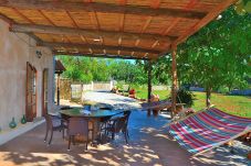 Sommarhus i Muro - Sa Casita 225 acogedora finca en la naturaleza, con piscina privada, jardín, barbacoa y WiFi