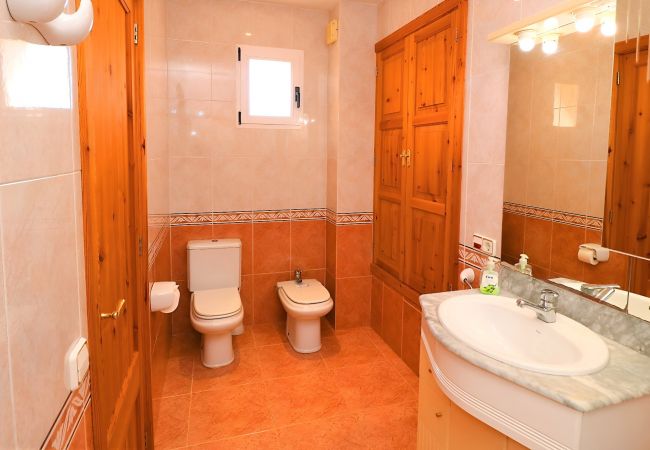 Sommarhus i Campos - Can Toni 403 tradicional finca con piscina privada, aire acondicionado, gran jardín y WiFi Sommarhus i Campos - Can Toni 403 tradicional finca con piscina privada, aire acondicionado, gran jardín y WiFi