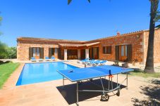 Sommarhus i Campos - Can Mates Nou 404 fantastica finca con piscina privada, terraza, ping pong y aire acondicionado