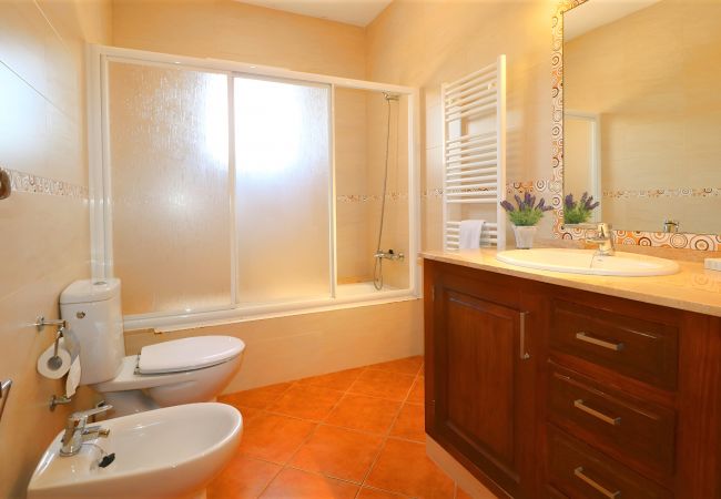 Sommarhus i Campos - Sa Vinya 405 fantástica finca rústica con piscina privada, terraza, jardín y aire acondicionado Sommarhus i Campos - Sa Vinya 405 fantástica finca rústica con piscina privada, terraza, jardín y aire acondicionado