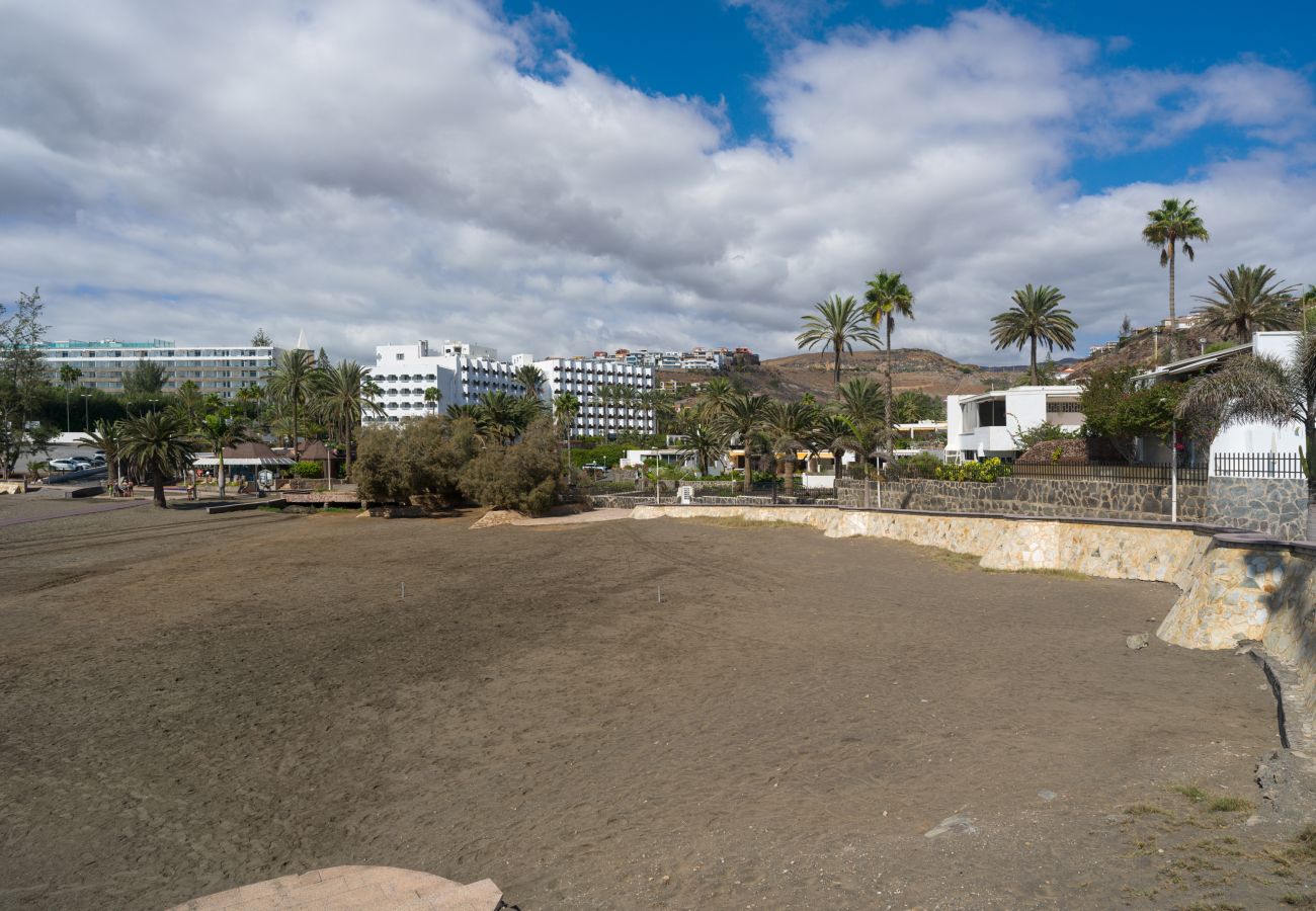 Lägenhet i San Bartolomé de Tirajana - Las Adelfas South Beach 5 by CanariasGetaway