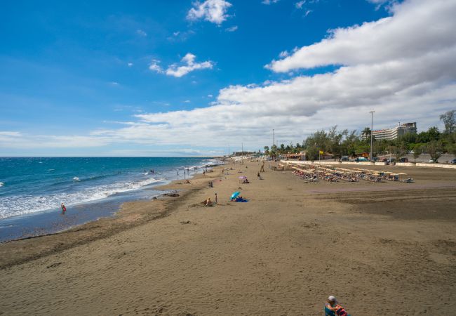 Stuga i San Bartolomé de Tirajana - Las Adelfas South Beach 1 by CanariasGetaway