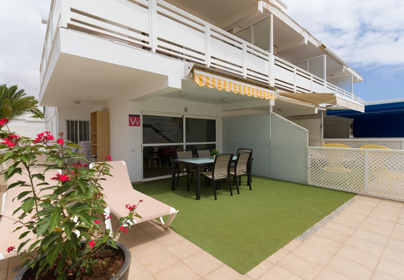 Stuga i San Bartolomé de Tirajana - Las Adelfas South Beach 1 by CanariasGetaway