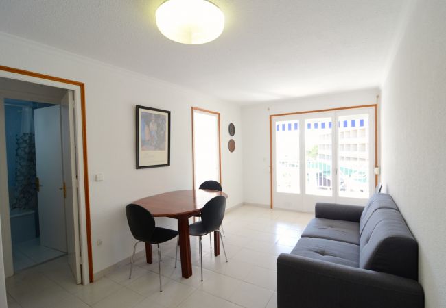 Lägenhet i Estartit - ROCAMAURA I D 3-4 - APARTAMENTO CON PISCINA Lägenhet i Estartit - ROCAMAURA I D 3-4 - APARTAMENTO CON PISCINA