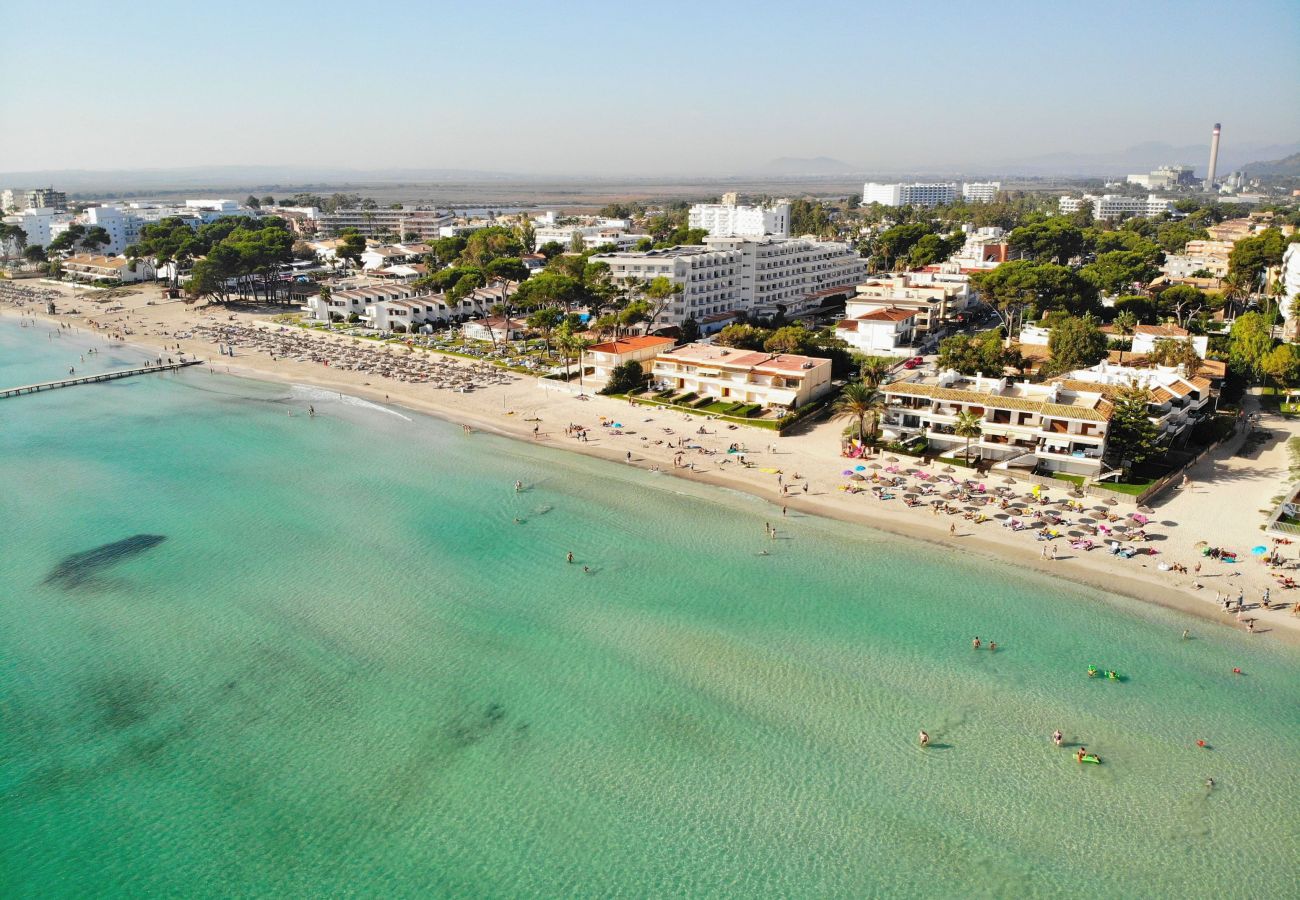 Lägenhet i Alcudia - Fantastic 174 magnífico apartamento en la playa, con balcón, aire acondicionado y WiFi Lägenhet i Alcudia - Fantastic 174 magnífico apartamento en la playa, con balcón, aire acondicionado y WiFi