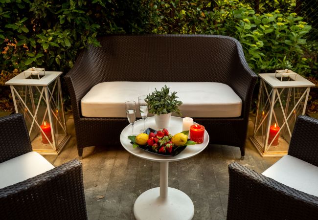 Lägenhet i Lucca - Contemporary Apartment with Garden and Parking Lägenhet i Lucca - Contemporary Apartment with Garden and Parking