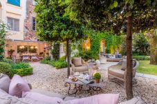 Lägenhet i Lucca - LA CASINA Luxury Home inside the Walls of Lucca with Garden, A/c, Wifi