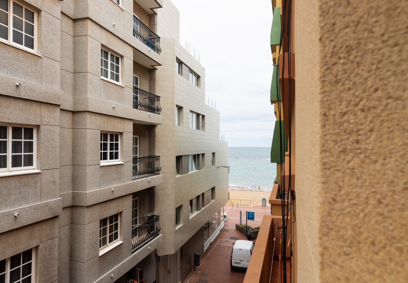 Stuga i Las Palmas de Gran Canaria - Next to the beach - 5 beds By CanariasGetaway  Stuga i Las Palmas de Gran Canaria - Next to the beach - 5 beds By CanariasGetaway