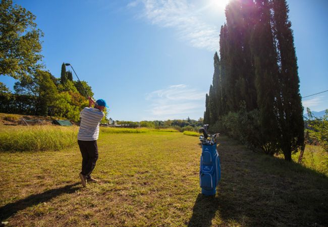 Villa i Lucca - VILLA D'AMICO, charming indulgence overlooking Lucca Town Centre Villa i Lucca - VILLA D'AMICO, charming indulgence overlooking Lucca Town Centre