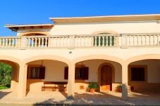 Sommarhus i Campos - Emilia 422 fantástica villa con piscina privada, gran terraza con jardín y WiFi