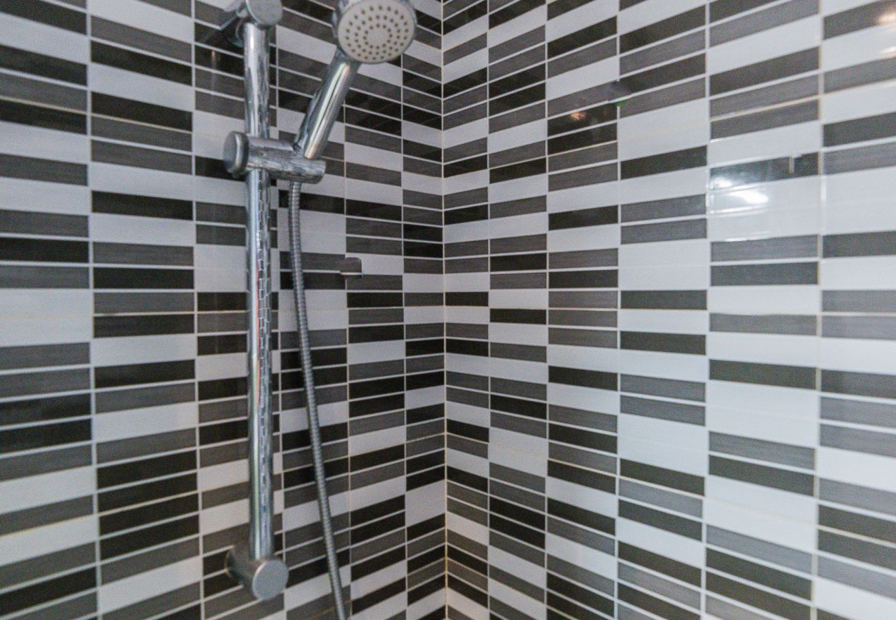 Lägenhet i Madrid - Apartamento O'Donnell-Gregorio Marañón Temporal Lägenhet i Madrid - Apartamento O'Donnell-Gregorio Marañón Temporal