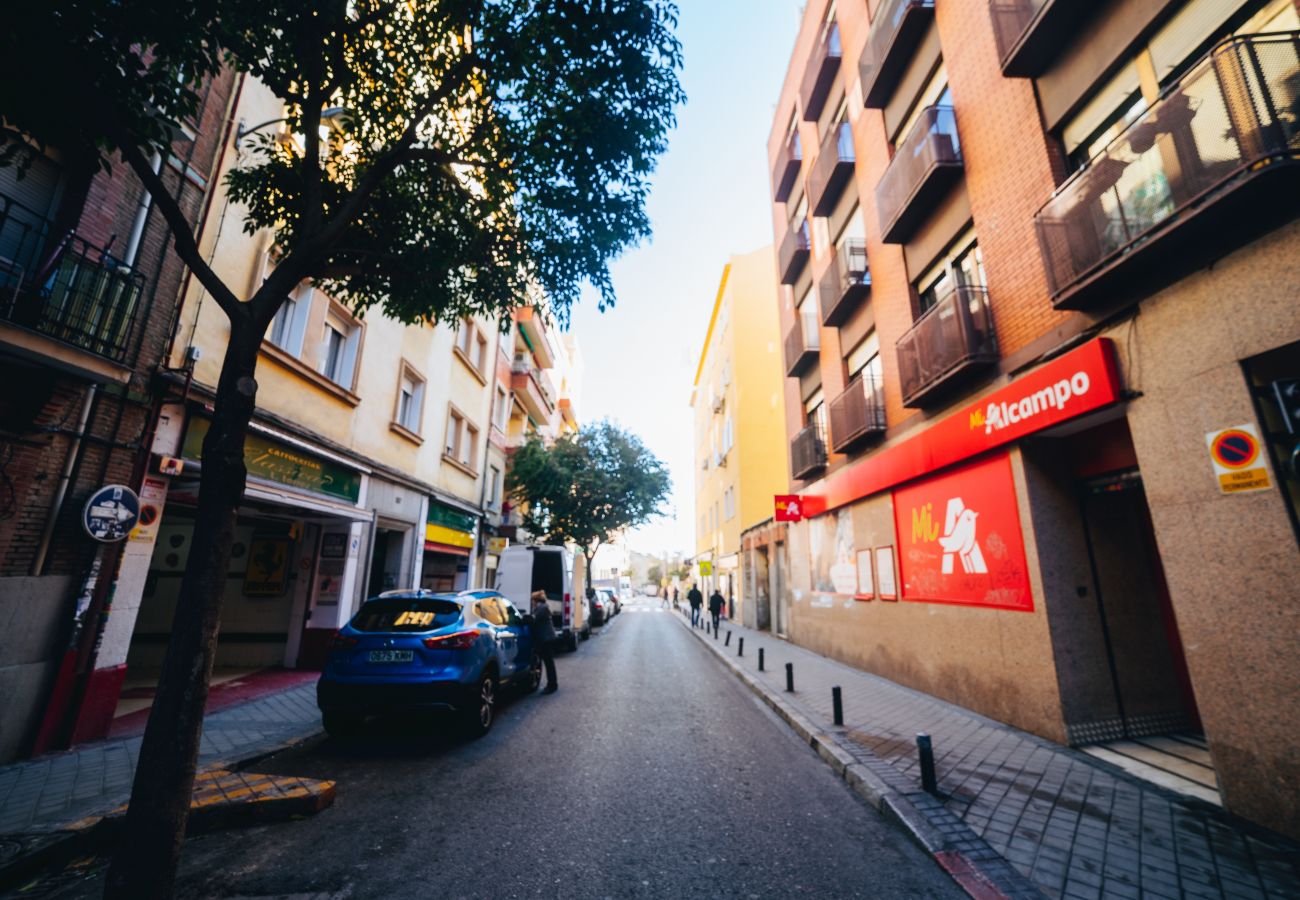 Lägenhet i Madrid - Apartamento O'Donnell-Gregorio Marañón Temporal Lägenhet i Madrid - Apartamento O'Donnell-Gregorio Marañón Temporal