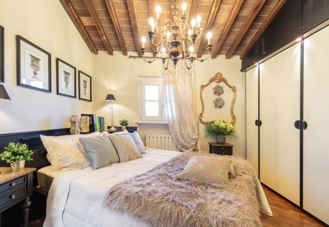 Villa i Capannori - VILLA CATIA Farmhouse. 3 Luxury Bedrooms, a Pool, a Jacuzzi and a Dream-Like Getaway Experience Villa i Capannori - VILLA CATIA Farmhouse. 3 Luxury Bedrooms, a Pool, a Jacuzzi and a Dream-Like Getaway Experience