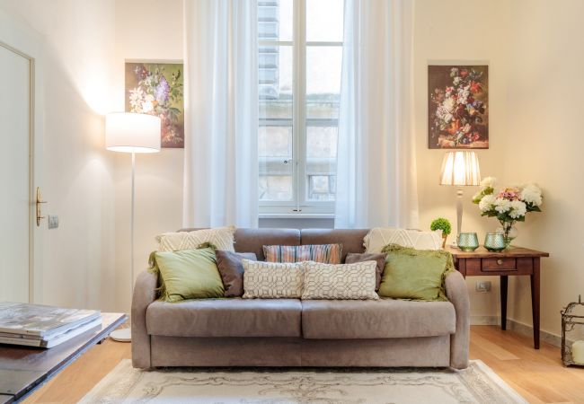 Lägenhet i Lucca - CASA UGOLINO, State of the Art Central 2 Bedrooms Apartment in Lucca Lägenhet i Lucca - CASA UGOLINO, State of the Art Central 2 Bedrooms Apartment in Lucca