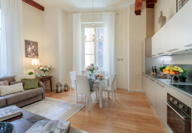 Lägenhet i Lucca - CASA UGOLINO, State of the Art Central 2 Bedrooms Apartment in Lucca Lägenhet i Lucca - CASA UGOLINO, State of the Art Central 2 Bedrooms Apartment in Lucca